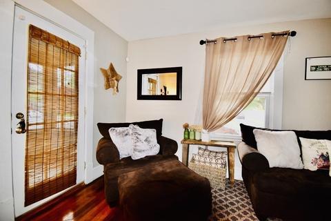 37 Chilson St, Springfield, MA 01118 photo 7
