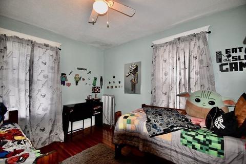 37 Chilson St, Springfield, MA 01118 photo 17