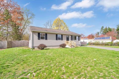 105 Joan St, Springfield, MA 01129 photo 4