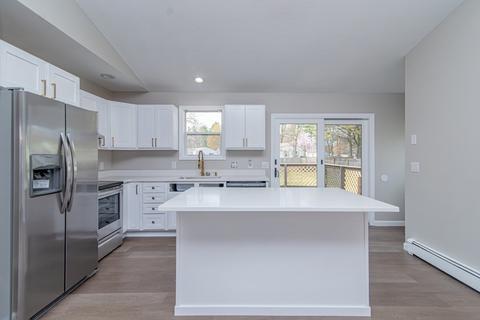 105 Joan St, Springfield, MA 01129 photo 17