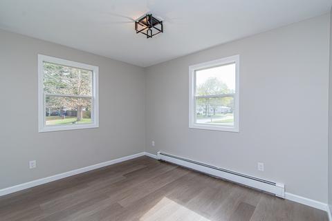 105 Joan St, Springfield, MA 01129 photo 27