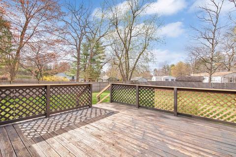 105 Joan St, Springfield, MA 01129 photo 12
