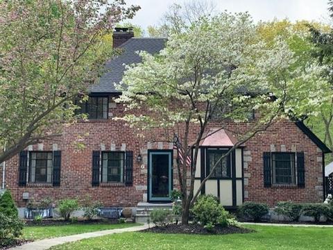 7 Brook Hill Dr, Worcester, MA 01609 photo 2