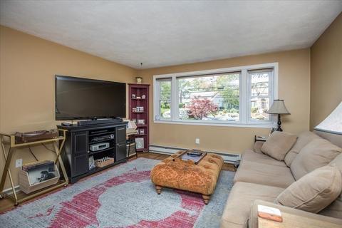 142 Spring St, Stoneham, MA 02180 photo 16