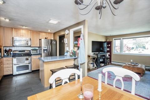 142 Spring St, Stoneham, MA 02180 photo 11
