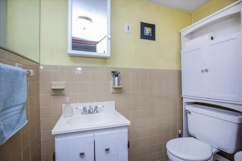 142 Spring St, Stoneham, MA 02180 photo 25
