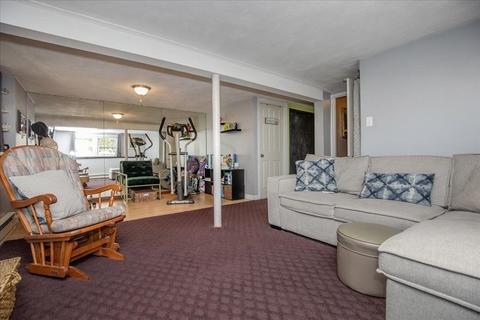 142 Spring St, Stoneham, MA 02180 photo 22