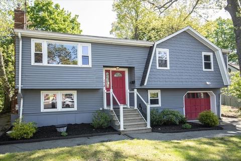 142 Spring St, Stoneham, MA 02180 photo 2