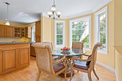 121 Fall Ln, Franklin, MA 02038 photo 8