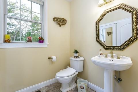 121 Fall Ln, Franklin, MA 02038 photo 19