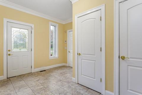 121 Fall Ln, Franklin, MA 02038 photo 18