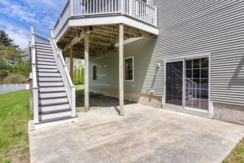 121 Fall Ln, Franklin, MA 02038 photo 37