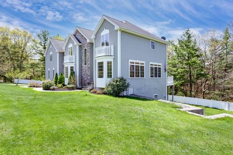 121 Fall Ln, Franklin, MA 02038 photo 39