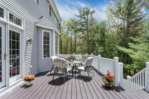 121 Fall Ln, Franklin, MA 02038 photo 38