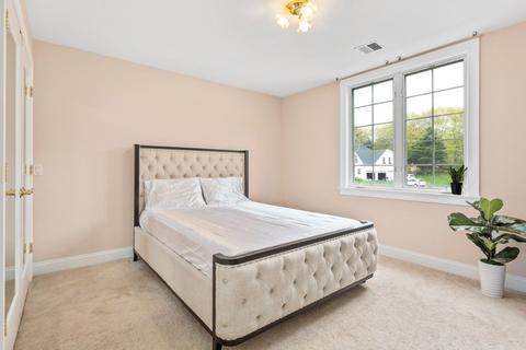 121 Fall Ln, Franklin, MA 02038 photo 25