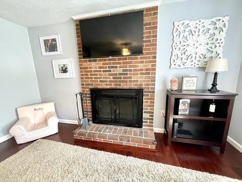 1 Walnut St, Townsend, MA 01469 photo 10