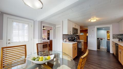 16 Pleasant Ave, Wareham, MA 02571 photo 9