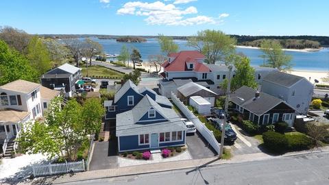 16 Pleasant Ave, Wareham, MA 02571 photo 1