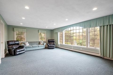 4 Treetops Ln, Danvers, MA 01923 photo 18