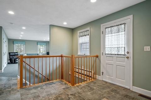4 Treetops Ln, Danvers, MA 01923 photo 17