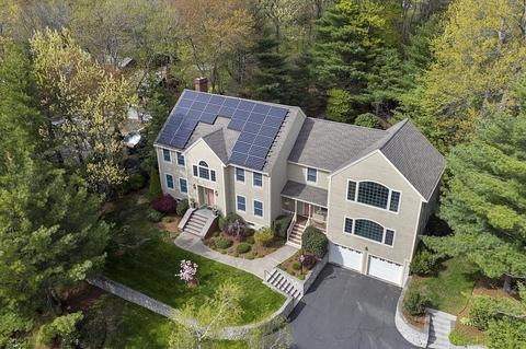 4 Treetops Ln, Danvers, MA 01923 photo 1