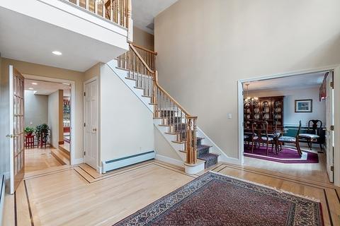 4 Treetops Ln, Danvers, MA 01923 photo 5