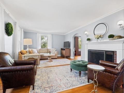 4 Malcolm Rd, Jamaica Plain, MA 02130 photo 4