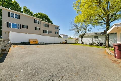 101 Bradford St, Everett, MA 02149 photo 14