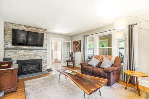 127 Summer St, Maynard, MA 01754 photo 4