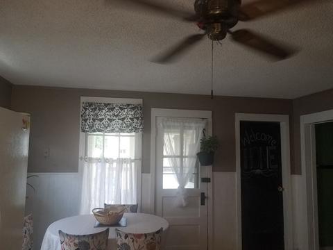 11 Crown St, Springfield, MA 01108 photo 8