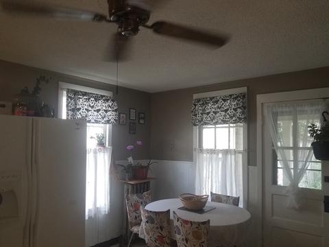11 Crown St, Springfield, MA 01108 photo 9