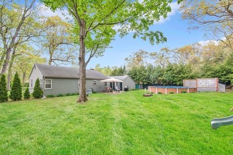 715 Plumtree Rd, Springfield, MA 01118 photo 27