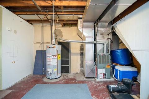 715 Plumtree Rd, Springfield, MA 01118 photo 25