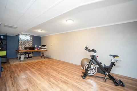 715 Plumtree Rd, Springfield, MA 01118 photo 22