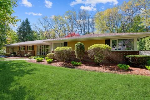 40 Dick Dr, Worcester, MA 01609 photo 1