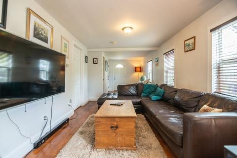 1 Oakdale St, Wareham, MA 02571 photo 16