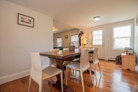 1 Oakdale St, Wareham, MA 02571 photo 5