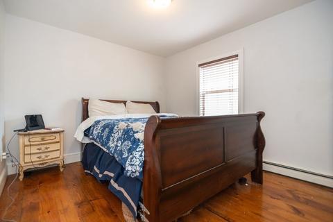 1 Oakdale St, Wareham, MA 02571 photo 8