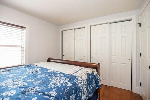 1 Oakdale St, Wareham, MA 02571 photo 3