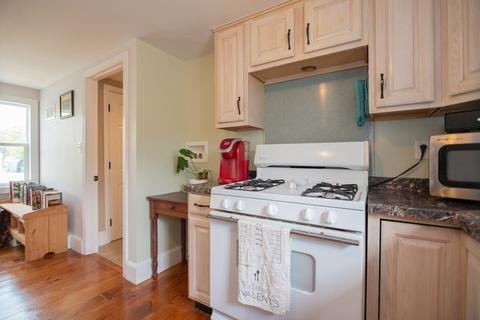 1 Oakdale St, Wareham, MA 02571 photo 14