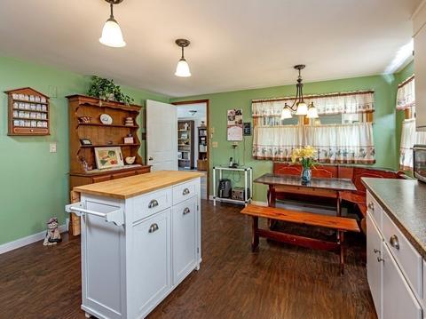 8 Lovewell St, Ware, MA 01082 photo 11