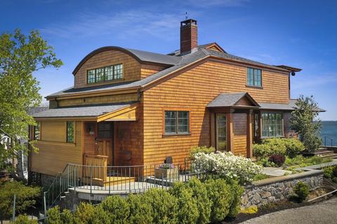 135 Front St, Marblehead, MA 01945 photo 1