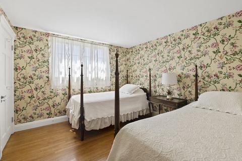 135 Front St, Marblehead, MA 01945 photo 15
