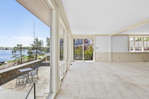135 Front St, Marblehead, MA 01945 photo 9
