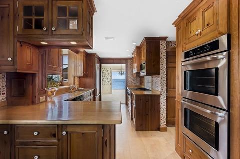 135 Front St, Marblehead, MA 01945 photo 12