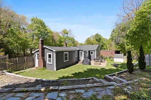 2 Upton Ave, Beverly, MA 01915 photo 4