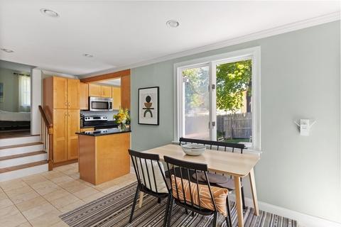 2 Upton Ave, Beverly, MA 01915 photo 8