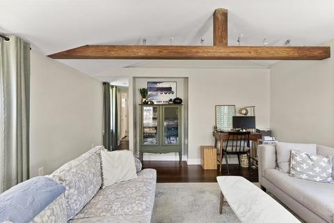 2 Upton Ave, Beverly, MA 01915 photo 12