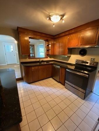 52 Sprague St, Dedham, MA 02026 photo 10