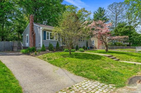 103 Ashcroft St, Dedham, MA 02026 photo 17